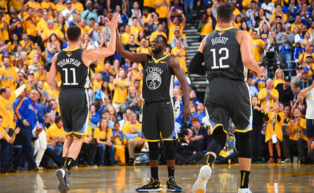 赛事自带的 赛事自带的