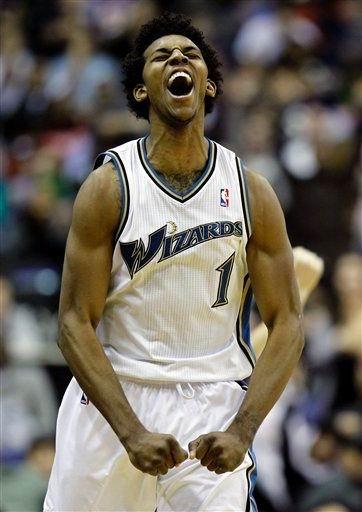 次轮对湖人 次轮对湖人